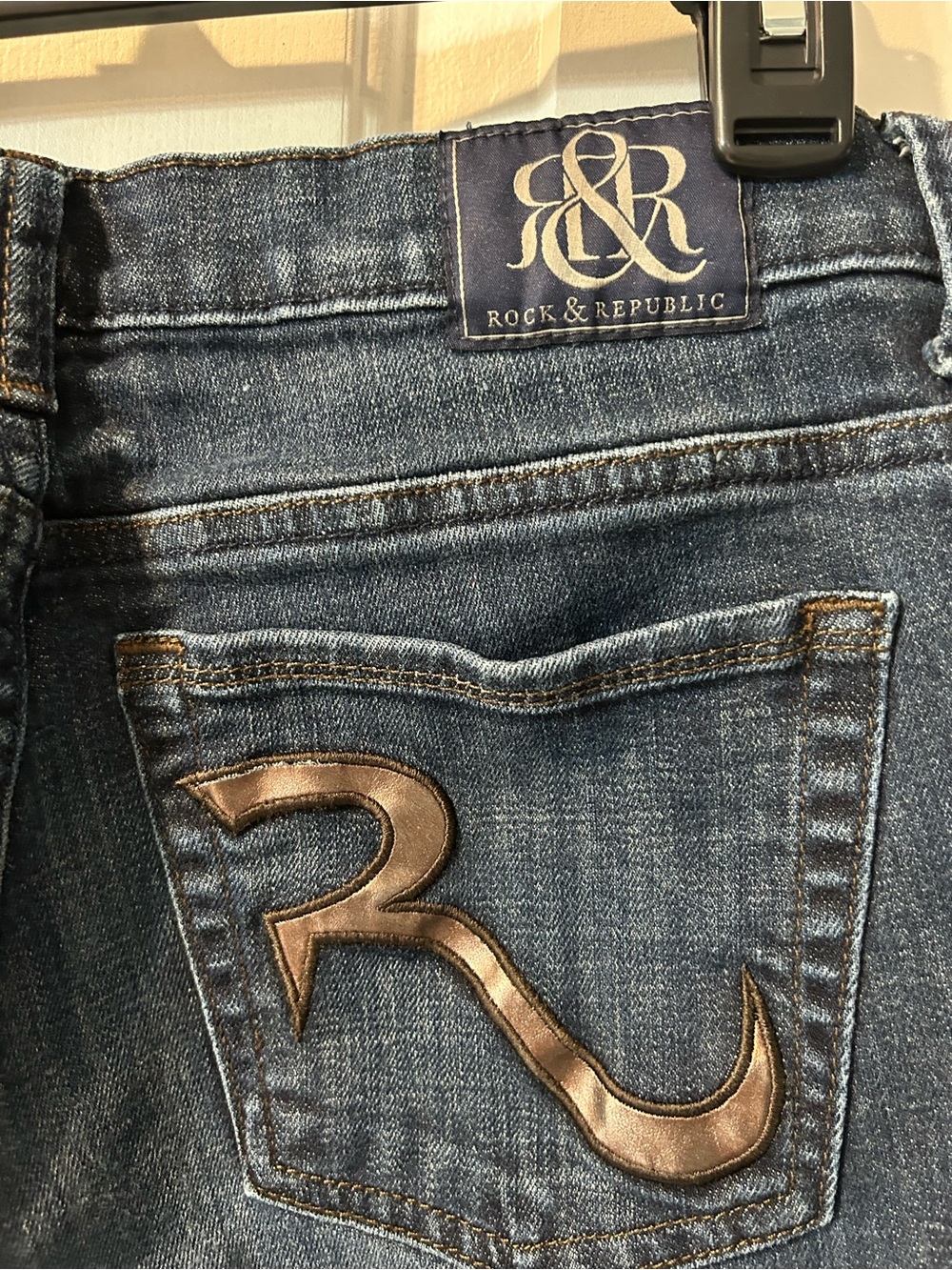 Rock & Republic Size 14 Dark Wash Jeans Metallic R Pockets Bootcut Flare